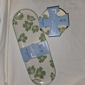 Crofton 4 Green Stoneware Pedestal Dipping Sauce Bowls with 14" Serving Platter